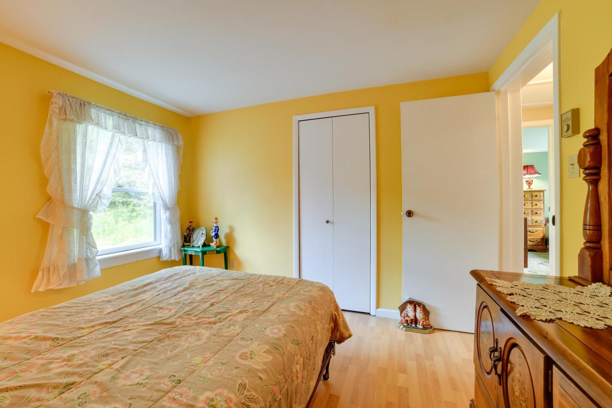 Quiet Catskills Getaway With Deck And Mtn Views New Kingston Экстерьер фото